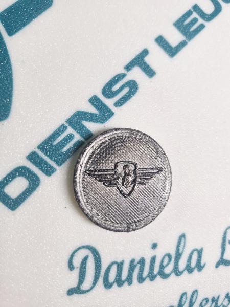 Zündapp Kettenkasten Verschlussgummi mit Flügelwappen in Schwarz 432-14.117 TPU